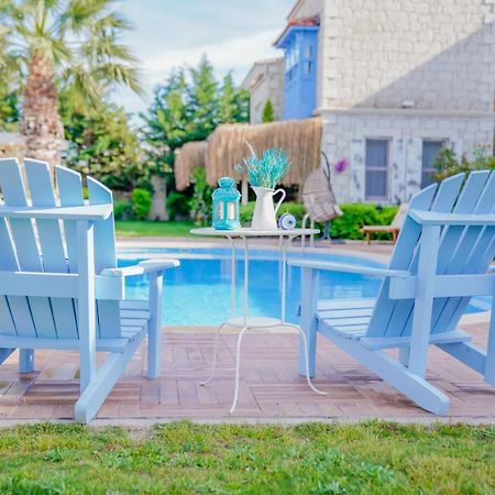 Alacati Marina Palace 외부 사진