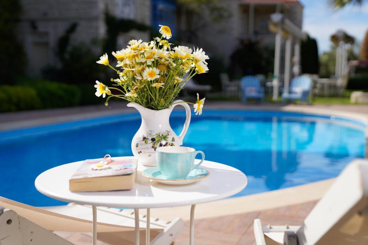 Alacati Marina Palace 외부 사진