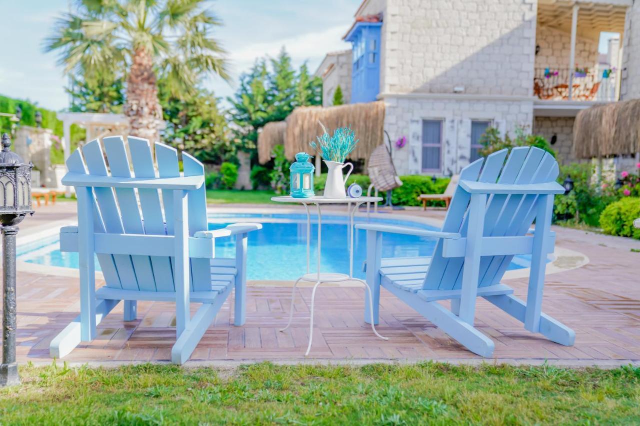 Alacati Marina Palace 외부 사진