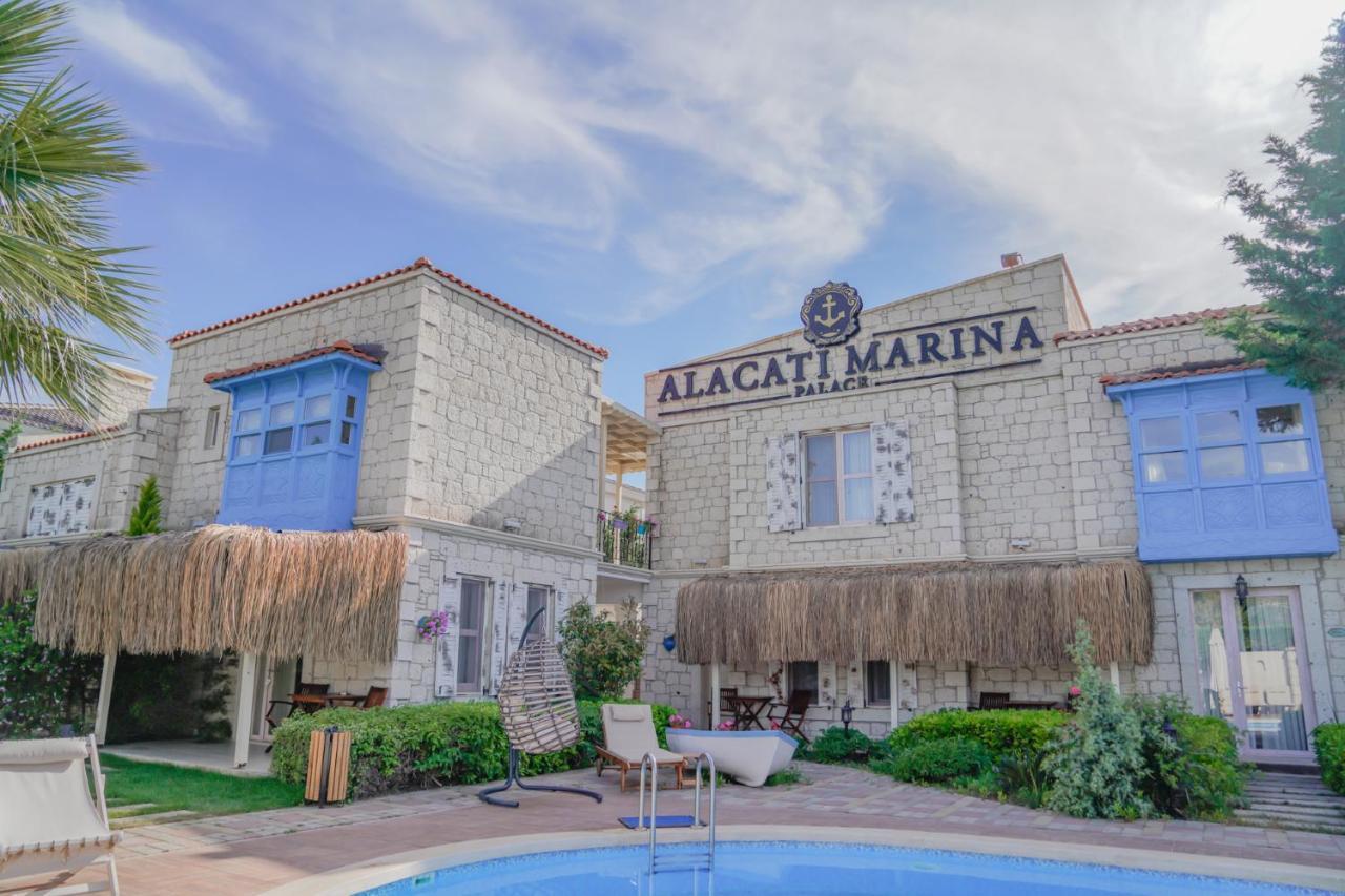 Alacati Marina Palace 외부 사진