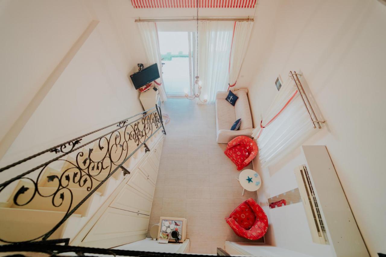 Alacati Marina Palace 외부 사진